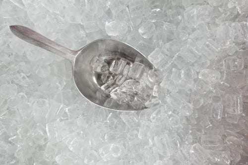 Why You Should Never Use Glass To Scoop Ice